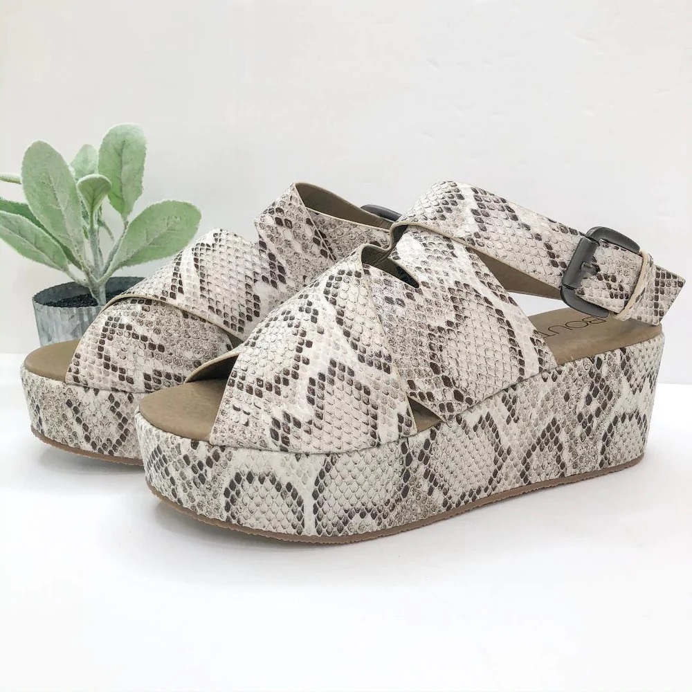 Corkys Snakeskin Flatform Sandal